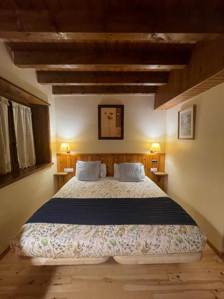 El Bouquet Hotel Pla de l'Ermita Exterior photo
